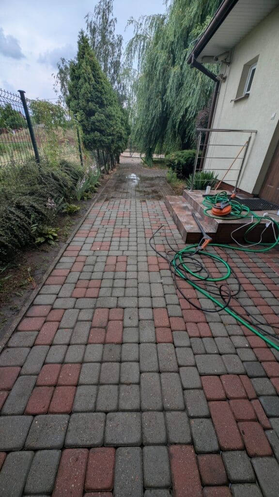 dalsze efekty mycia kostki brukowej