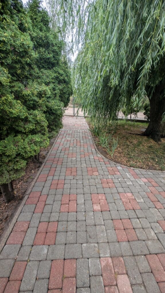 realizacja z mycia kostki brukowej ciśnieniowo