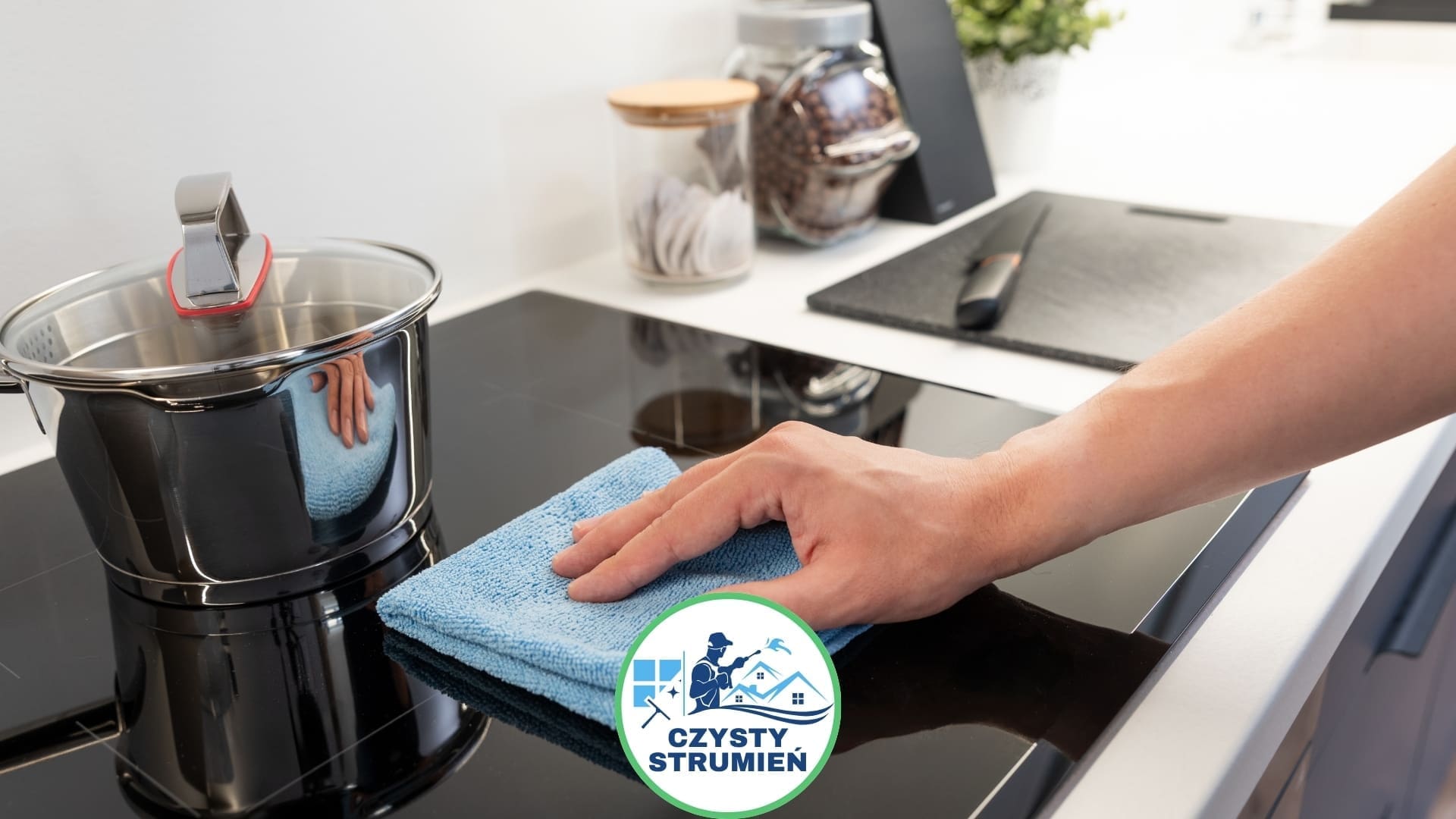 Jak czyścić płytę indukcyjną na co dzień i w przypadku przypalenia?